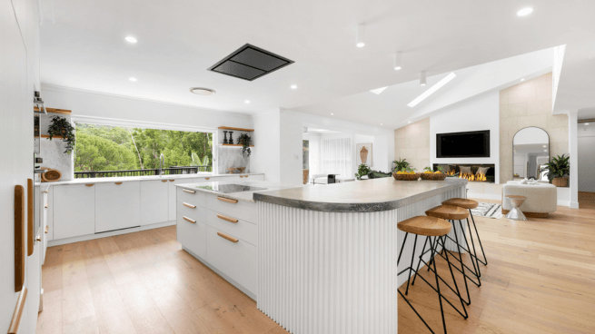 Open Plan Kitchen and Living