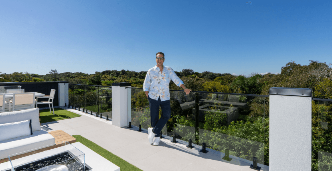 MPH327 Andrew Winter Rooftop Header
