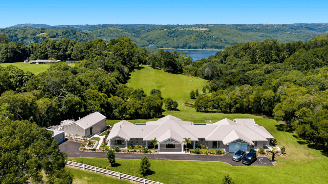 MPH325 Montville Drone Shot