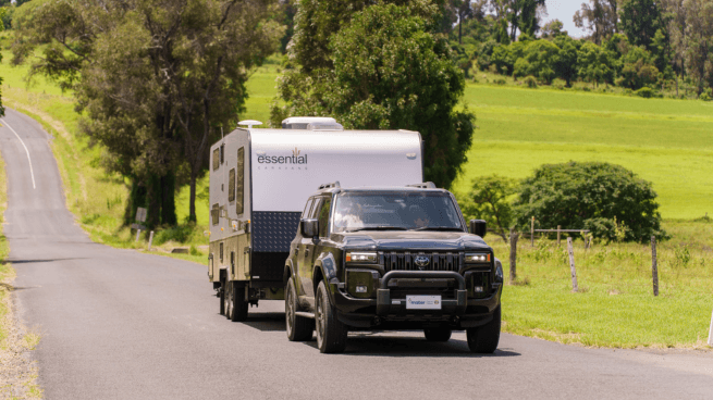 Caravan and Prado Kakadu