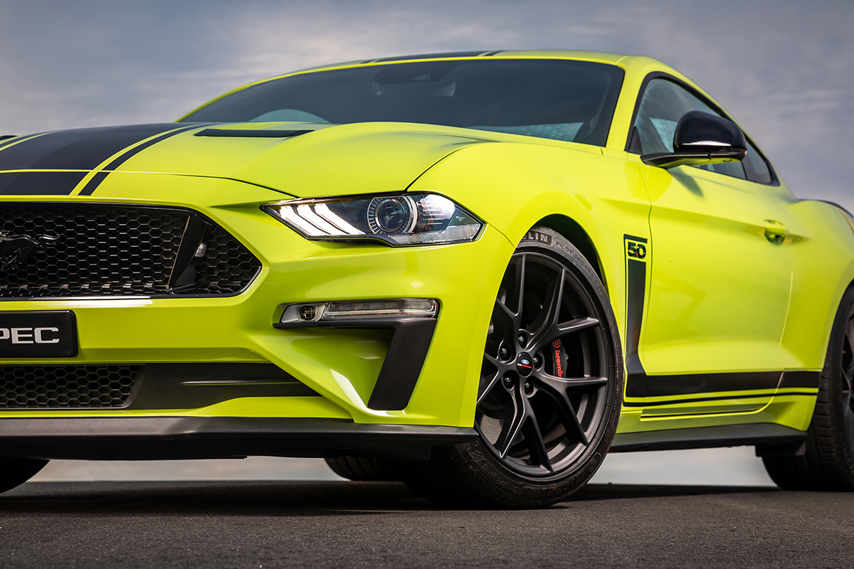 Ford Mustang Rspec 27